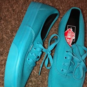 *FINAL PRICE! *NWB*Van's Authentic Mono Vans